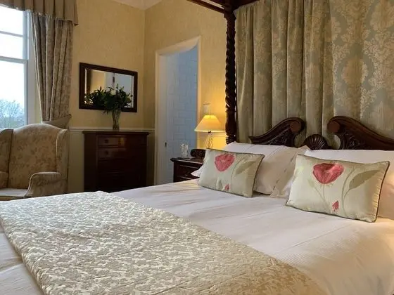Design Tek Büyük Yataklı Oda, 1 Büyük (Queen) Boy Yatak, Bahçe Manzaralı