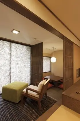 Oda, Dağ Manzaralı (Japanese Western Room)