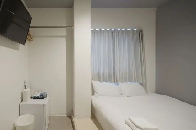 Business Tek Büyük Yataklı Oda