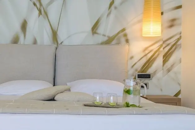 Deluxe Room with Garden View