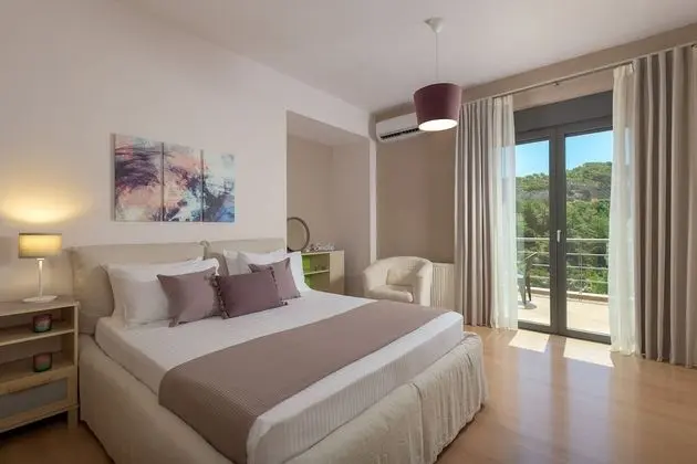 Villa, 4 Yatak Odası, Kişiye Özel Havuzlu