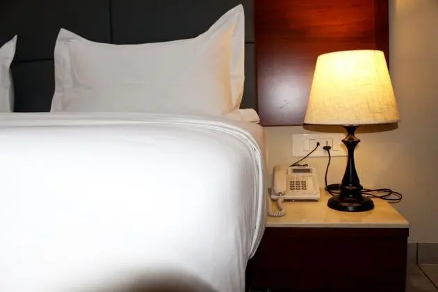 Deluxe Stüdyo Süit