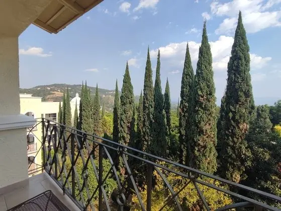 Oda, 2 Büyük (Queen) Boy Yatak, Balkon, Dağ Manzaralı