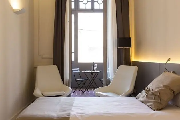 Tek Büyük veya İki Ayrı Yataklı Oda, Balkon