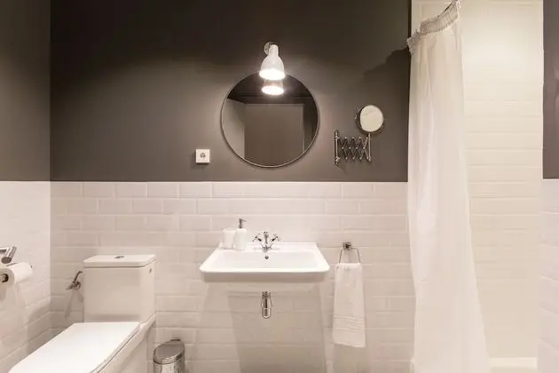 Tek Büyük veya İki Ayrı Yataklı Oda, Balkon