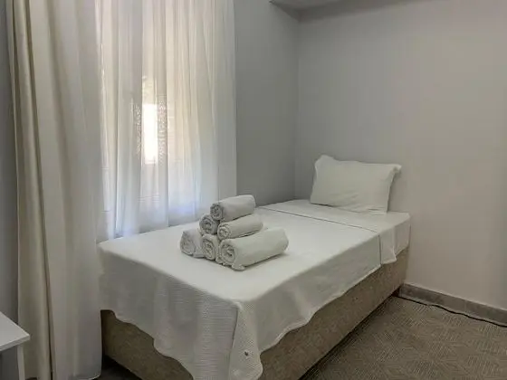 1+1 Daire, Manzarasız, Balkonsuz