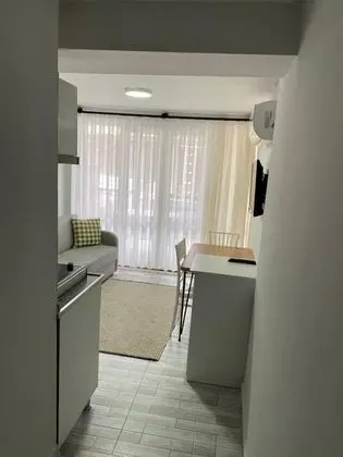 Apart 1+1 Oda, Manzarasız, Giriş Katı