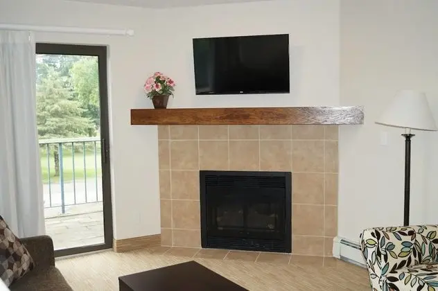 Deluxe Süit, 1 En Büyük (King) Boy Yatak ve Çekyat, Balkon, Golf Manzaralı