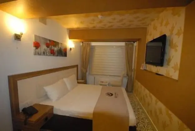Standard Tek Kişilik Oda, Sigara İçilmez, Şehir Manzaralı