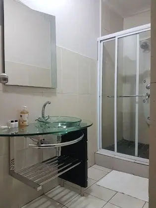Tek Büyük Yataklı Oda, Havuz Manzaralı