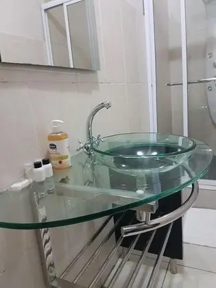 Tek Büyük Yataklı Oda, Havuz Manzaralı