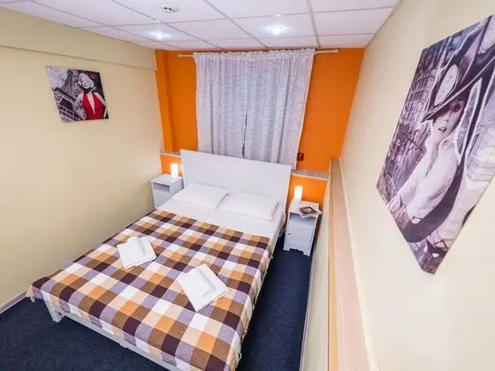 Comfort Tek Büyük Yataklı Oda