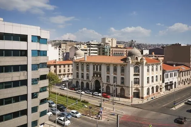 Standard Oda, 2 Tek Kişilik Yatak, Sigara İçilmez, Şehir Manzaralı