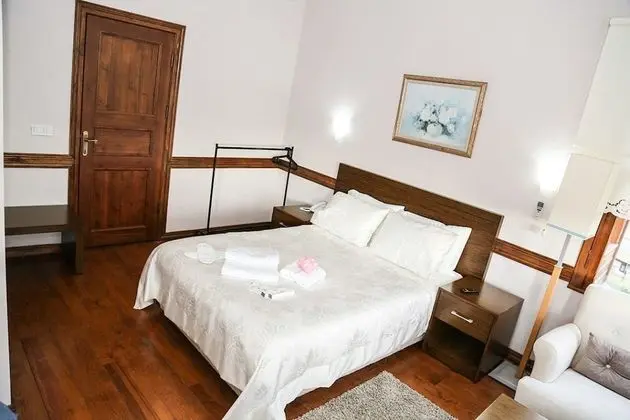 Tek Büyük veya İki Ayrı Yataklı Oda, Deniz Manzaralı