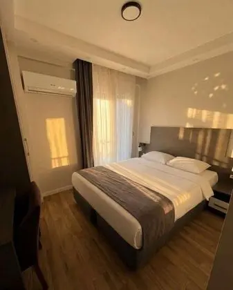 https://images.odamax.com/img/1024x768/odamax/image/upload/Saray_Premium_Otel_202604131611481_o.jpeg