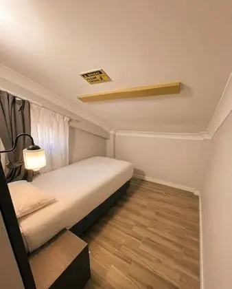 https://images.odamax.com/img/1024x768/odamax/image/upload/Saray_Premium_Otel_202604201646195_3_1.jpeg