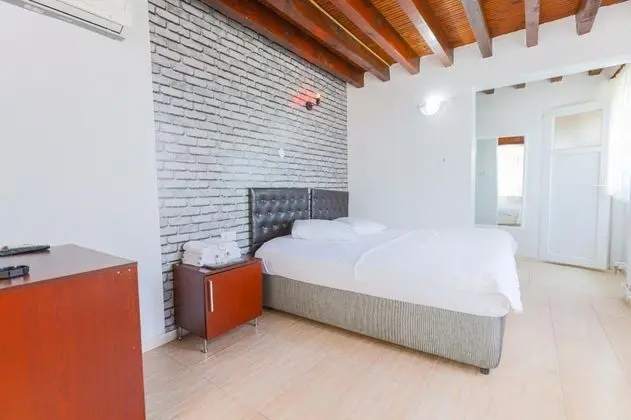 Standart Oda, Şehir Manzaralı