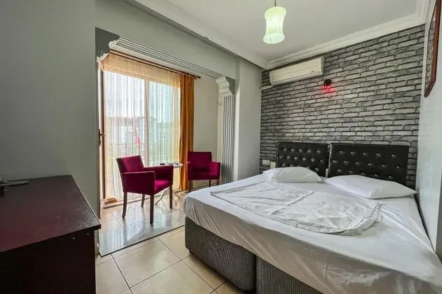 Standart Oda, Şehir Manzaralı