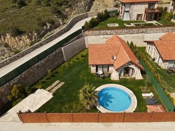 Akca Villa