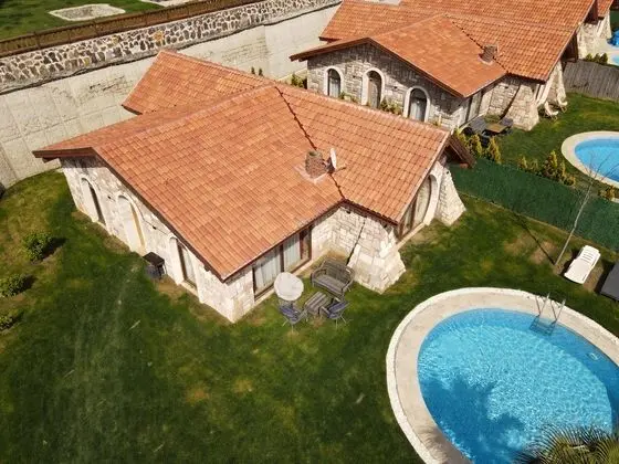 Akca Villa