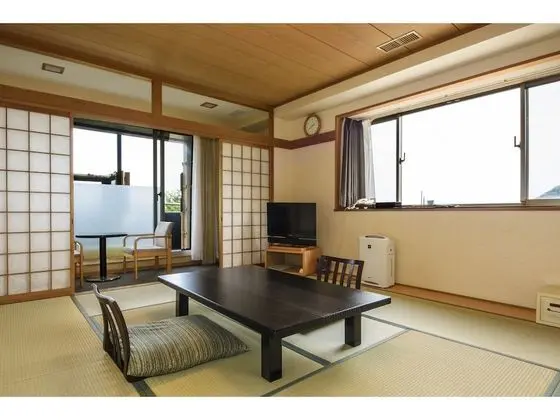 Traditional Oda (Japanese Style, Semi Open-air Bath)