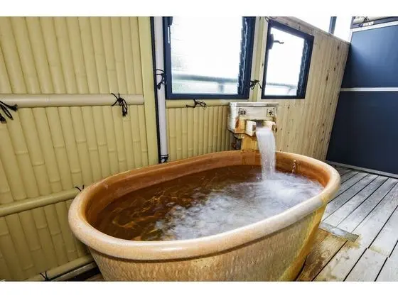 Traditional Oda (Japanese Style, Semi Open-air Bath)