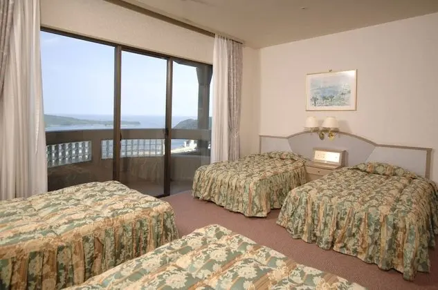 Dört Kişilik Oda, Okyanus Manzaralı