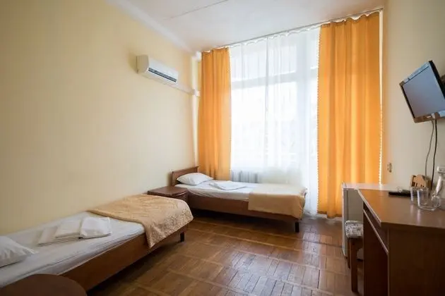 Standard Tek Büyük veya İki Ayrı Yataklı Oda