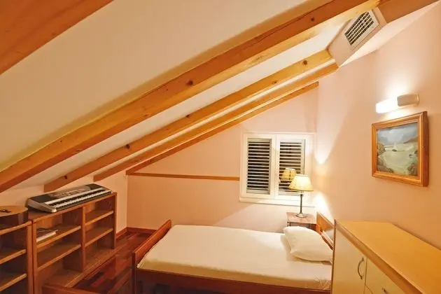 Family Villa, 6 Yatak Odası