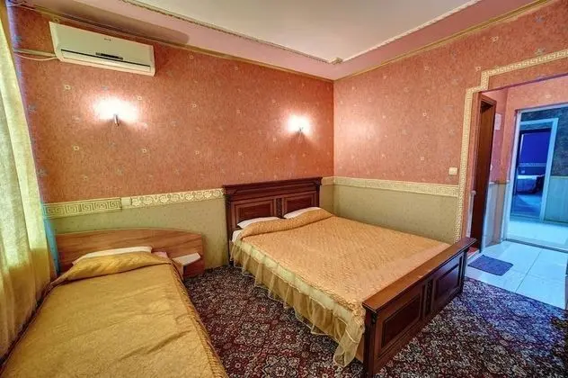 Tek Büyük veya İki Ayrı Yataklı Oda