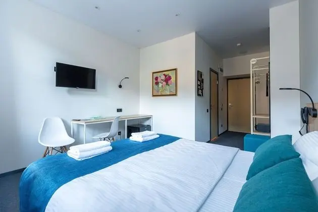 Comfort Tek Büyük veya İki Ayrı Yataklı Oda