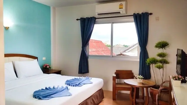 Standard Tek Büyük Yataklı Oda