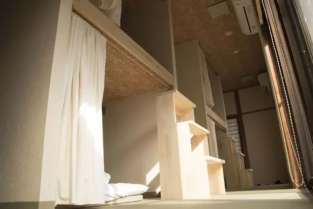Ortak Ranzalı Oda, Karma Ranzalı Oda (8-bed)