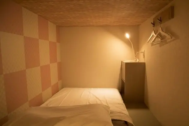 Ortak Ranzalı Oda, Sadece kadınlar için (6-bed)