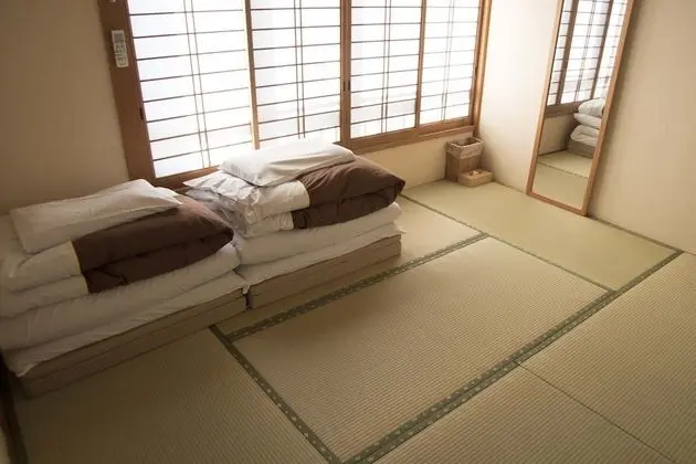 Traditional İki Ayrı Yataklı Oda, Ortak Banyo (Japanese Style)