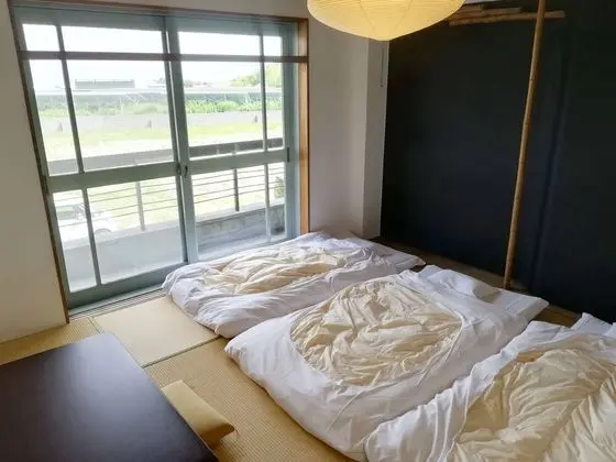 Üç Kişilik Oda, Ortak Banyo (Japanese Style)