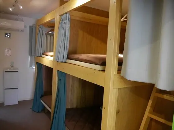 Ortak Ranzalı Oda, Karma Ranzalı Oda, Ortak Banyo (Bed in 8 Bed)