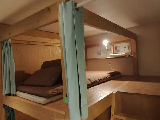 Ortak Ranzalı Oda, Karma Ranzalı Oda, Ortak Banyo (Bed in 8 Bed)