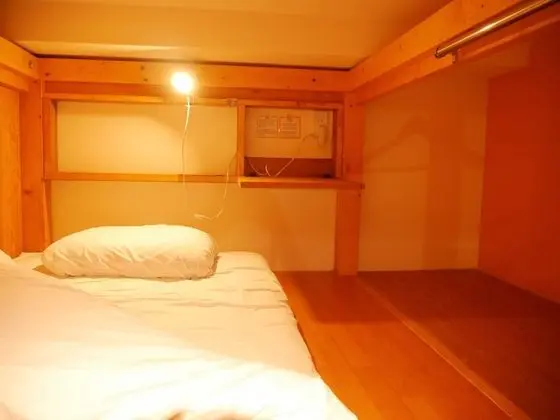 Ortak Ranzalı Oda, Sadece kadınlar için, Ortak Banyo (Bed in 8 bed)