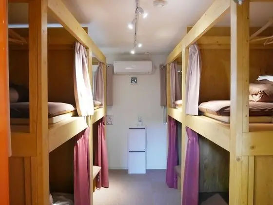 Ortak Ranzalı Oda, Sadece kadınlar için, Ortak Banyo (Bed in 8 bed)