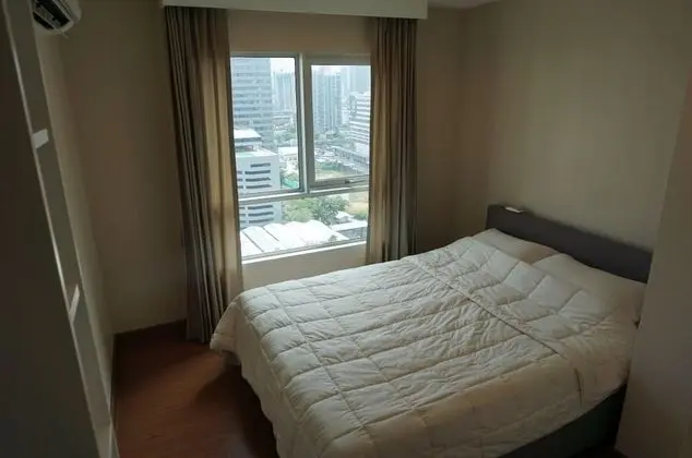One Bedroom Apartment
