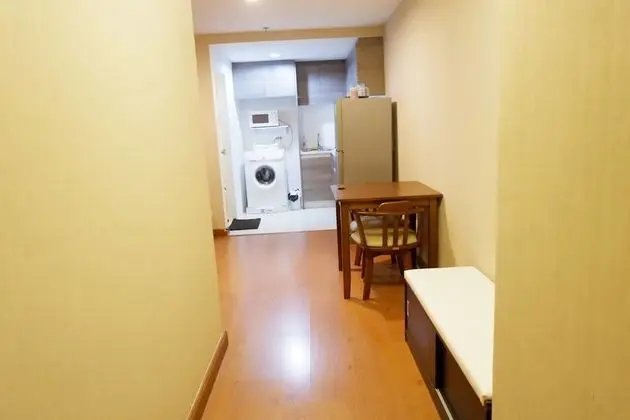 One Bedroom Apartment