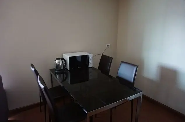 One Bedroom Apartment