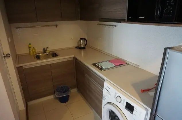 One Bedroom Apartment