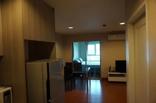 One Bedroom Apartment
