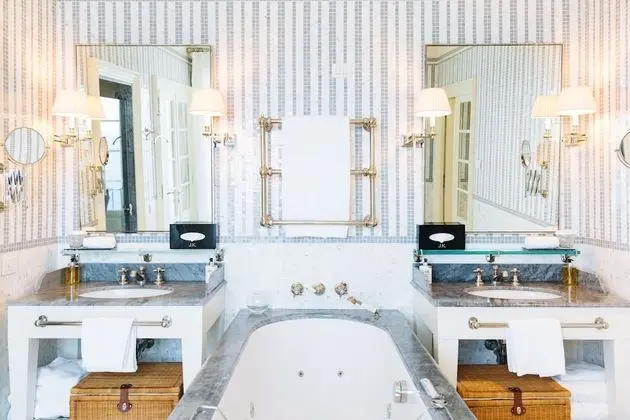 Çatı Katı Süiti (Penthouse) (JK)