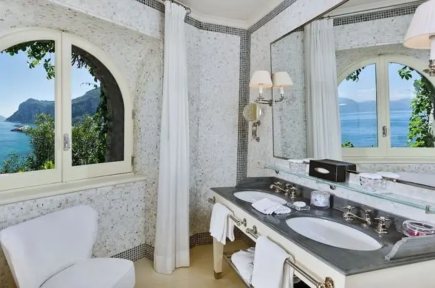 Stüdyo, Manzaralı (Sea or Pool View)