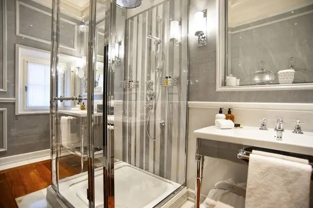 Superior Tek Büyük Yataklı Oda, Balkon