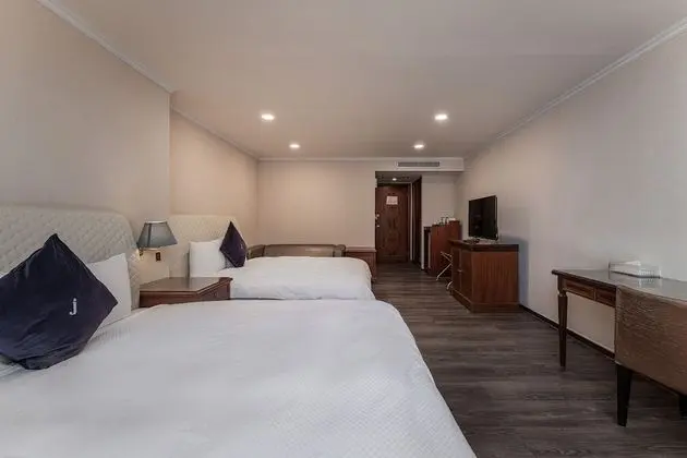 Deluxe Dört Kişilik Oda, 2 Çift Kişilik Yatak