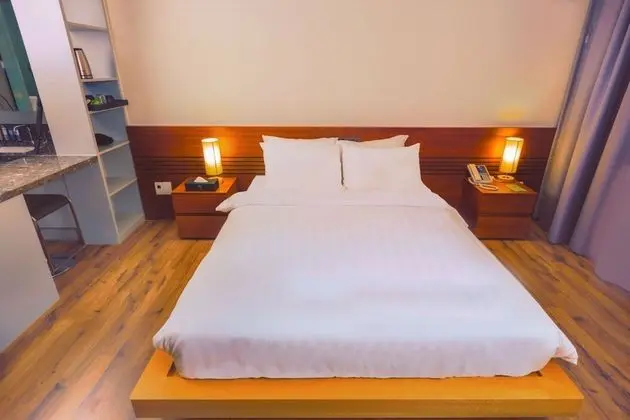 Deluxe Tek Büyük Yataklı Oda